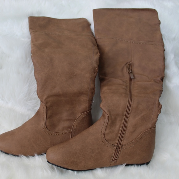 New Riding Boot - Picture 3 of 3